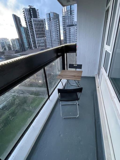 Self-Catering Fully Equipped Apartment In Vauxhall Londres Exterior foto
