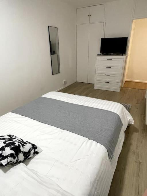 Self-Catering Fully Equipped Apartment In Vauxhall Londres Exterior foto