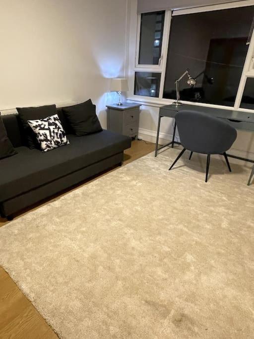 Self-Catering Fully Equipped Apartment In Vauxhall Londres Exterior foto